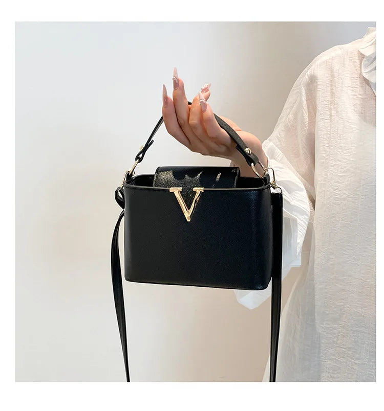 Luxury Women's Tote Bag, Chic V Shaped Stylish Pu Leather Bucket Bag, Top Cover Handbag Women Shoulder Crossbody Bag for Woman.