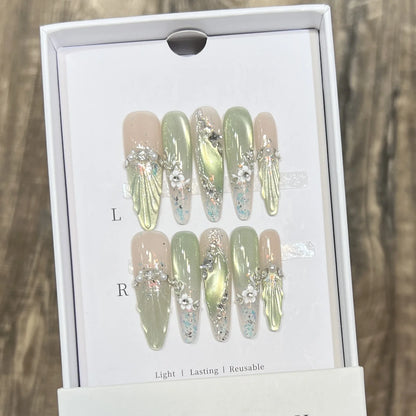 10pcs Pink Cat Eye False Nails 3D Butterfly Fake Nails Diamond Pearl Press on Nails Gradient French Glue on Nail Almond Nail Art.