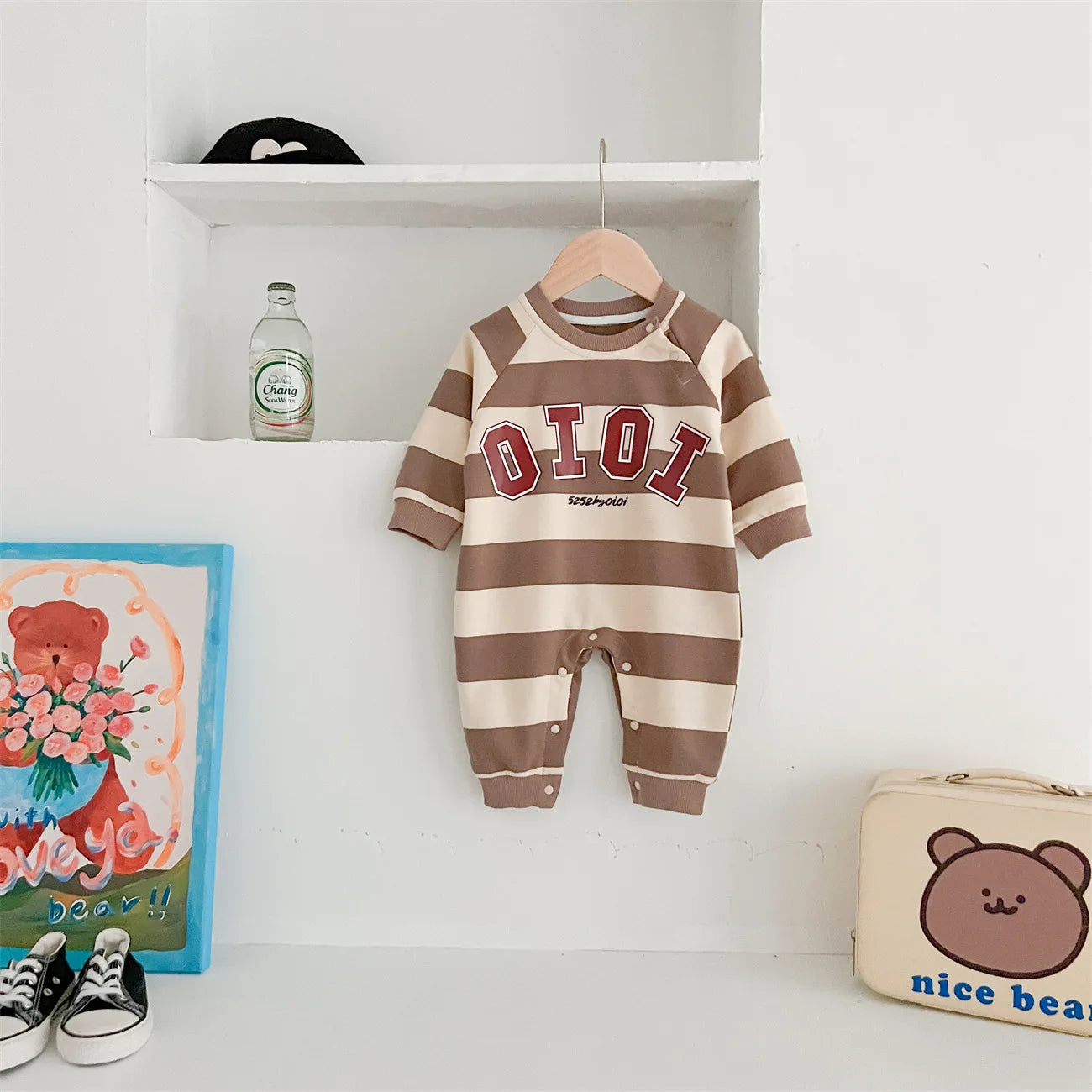 Ins 2024 Frühling Herbst Baby Jungen Bodysuit Baumwolle gestreiften Cartoon gedruckt Langarm Kleinkind Jungen Stram pler Neugeborene Jungen Outfits