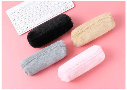 1Pcs Neue Nette Cartoon Kawaii Plüsch Tragbare Stift Bleistift Tasche Tasche Schule Bürobedarf Schreibwaren Fall.