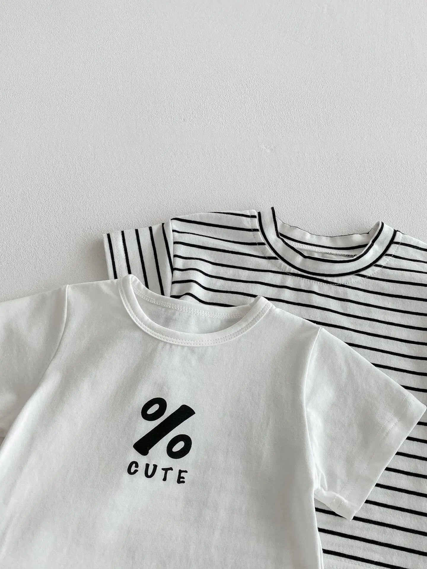 Baby Kleidung Sommer Neugeborenen Baby Jungen Mädchen Body Einfarbig Overalls Oder Infant Casual Gestreiften Brief Kurzarm T Shirts.