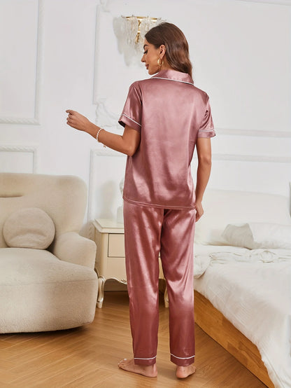 Pyjama-Set aus Satin mit Herz-Stickerei, lässig, kurzärmelig, Knopfleiste, Reverskragen, Oberteil und Hose, Damen-Nachtwäsche