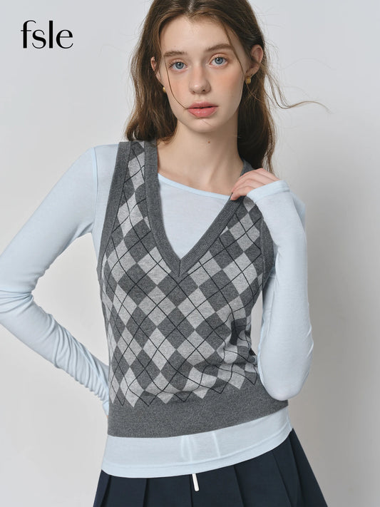 FSLE Plaid Rot Grau V-ausschnitt Gestrickte Weste Top für Frauen 2025, Herbst Neue Ankunft Retro College Stil Oberbekleidung Weste 25FS13248.