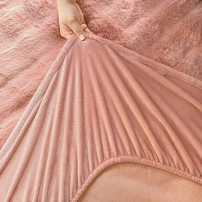 Fluffy Plush Fitted Bed Sheet Solid Color Long Hair Fleece Bed Cover For Double Bed fundas de colchón Winter Warm Mattress Cover.
