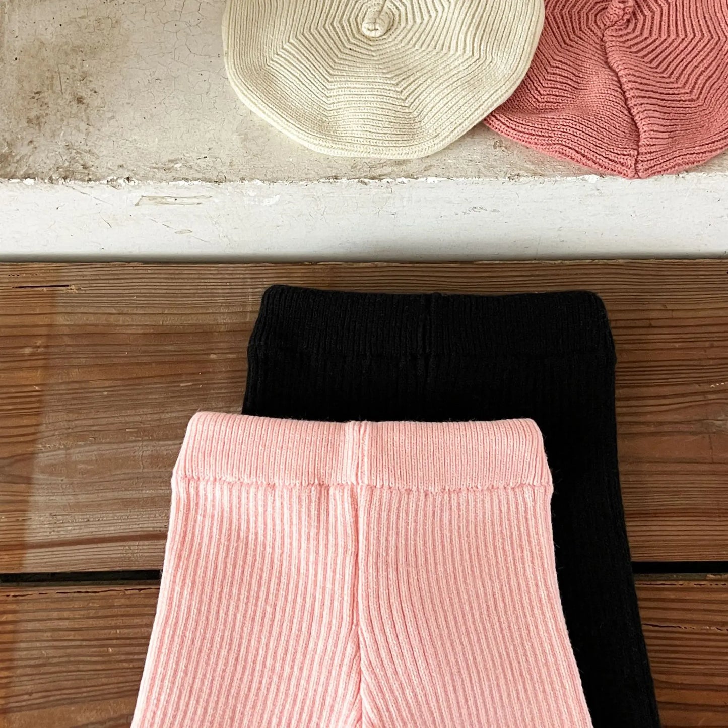 Ins Mädchen Baby reine Baumwolle Lotusblatt Kragen Top Bauch Hosen Pullover Set für Kinder Herbst und Winter Wärme Set