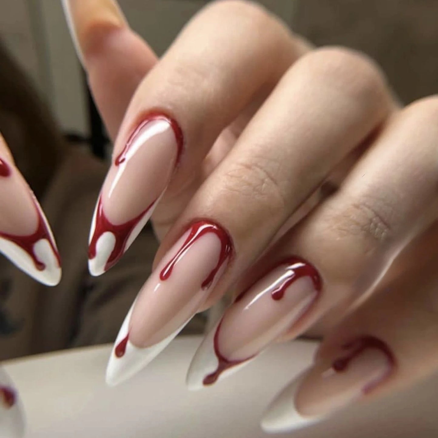 24pcs Blood Red Fake Nails Gradient Long Pointed False Nail Patch Full Cover Wearable Fake Nail Tips Halloween Manicure Sets.