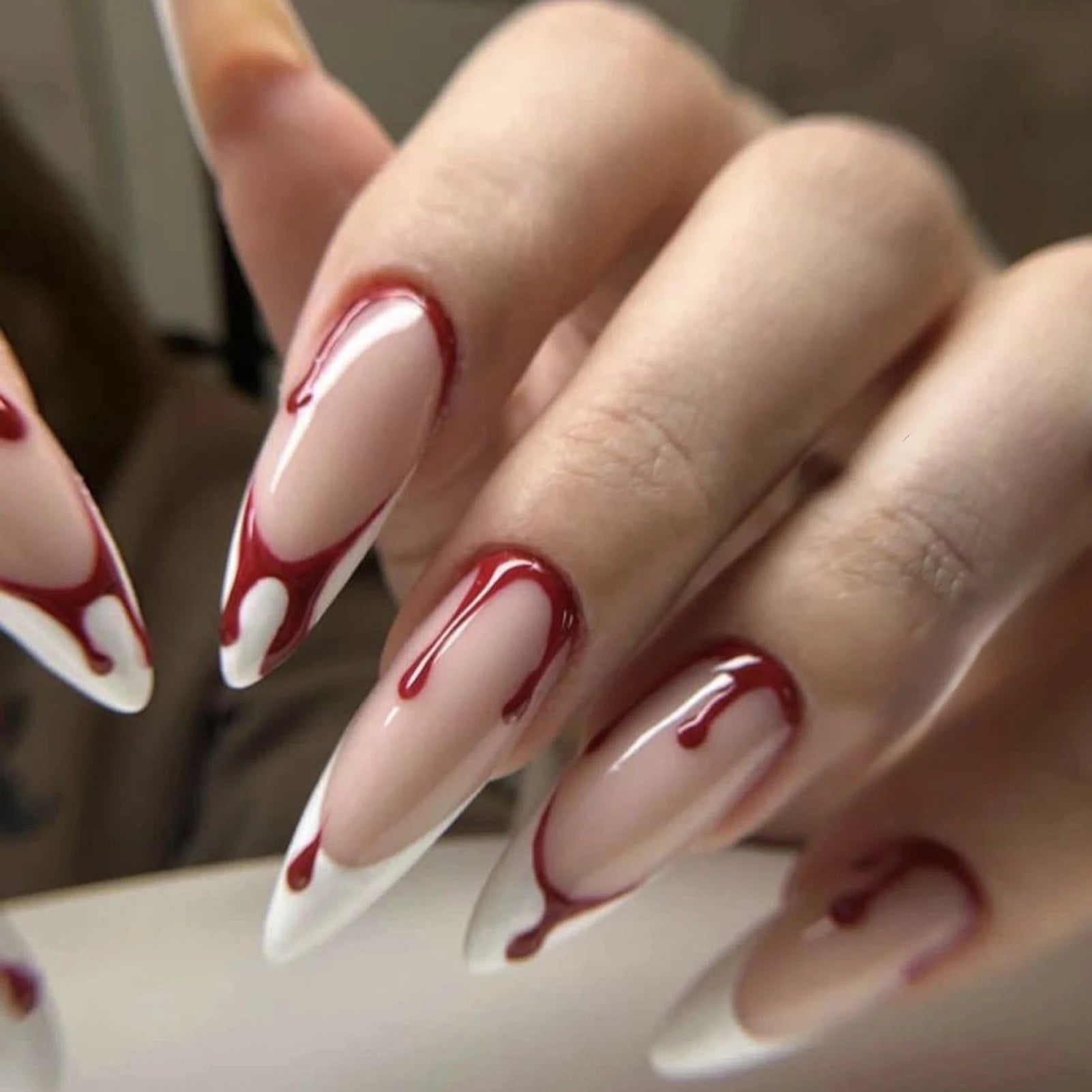 24pcs Blood Red Fake Nails Gradient Long Pointed False Nail Patch Full Cover Wearable Fake Nail Tips Halloween Manicure Sets.