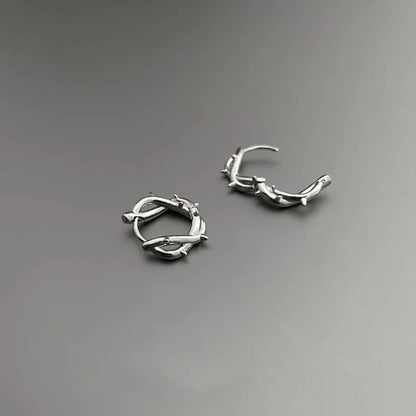 Hiphop Punk Thorn Hoop Earrings for Man Women Classic Piercing Ear Cartilage Tragus Simple Huggie Hoop Rock Jewelry Gift.
