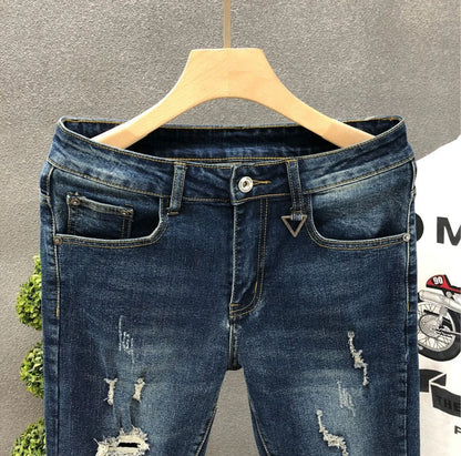 Cropped Jeans for Men Ripped Trousers Broken Korean Fashion Torn Kpop Stacked Trend 2025 Cheap Style with Holes Man Cowboy Pants.