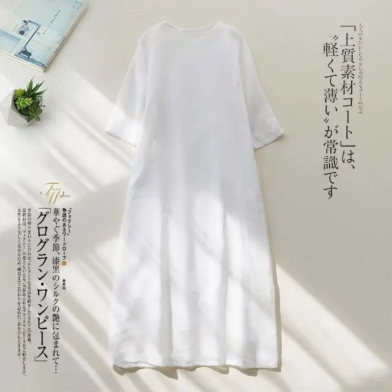 Ethnisches Vintage-Kurzarmkleid aus schwerer Stickerei aus Baumwolle und Leinen für Damen, lockeres langes Sommerkleid mit V-Ausschnitt und elegantem Stil.