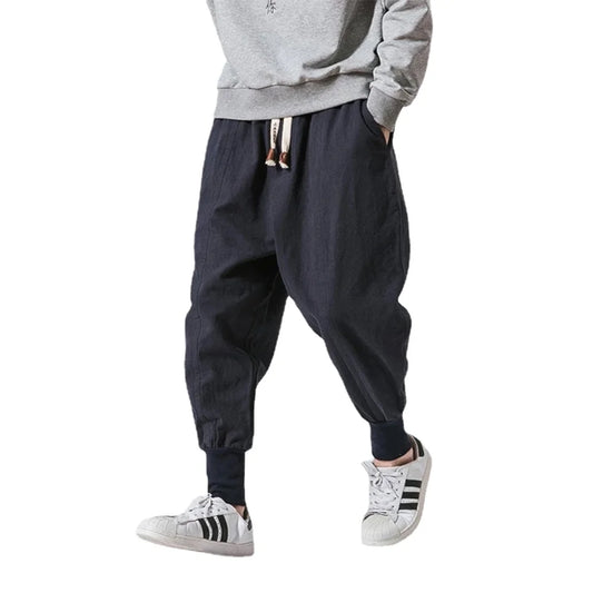 Cotton Linen Harem Pants Men Solid Elastic Waist Streetwear Joggers New Baggy Drop-crotch Pants Casual Trousers Men.