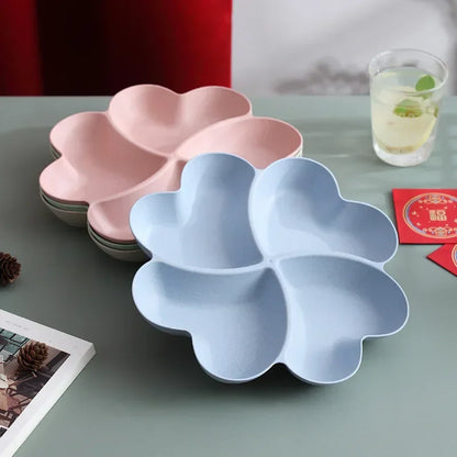 4-grid Fruit Plate Tray Heart Shaped Creative Plates Storage Box Dried Fruit Snack Plates Divided Candy Dessert Plate Container.