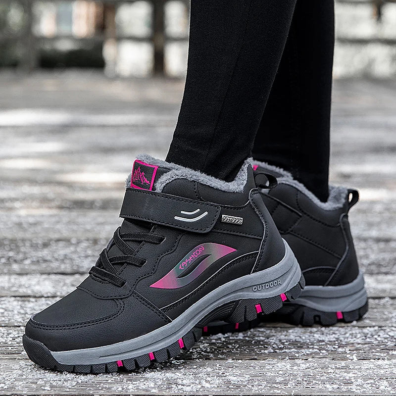 Unisex Winter Cotton Shoes Thick Soled Leather Warm Comfortable Snow Walking Casual Shoes Lightweight Outdoor High Top Boots.