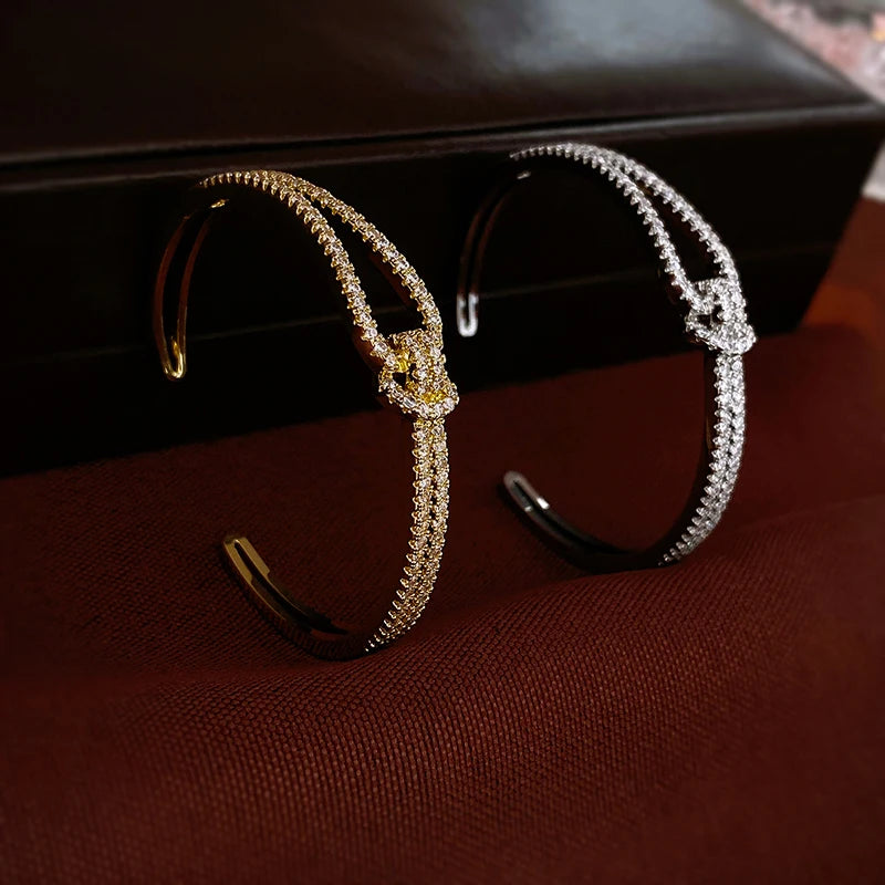 Exquisite Full Zircon Cuff Bracelets Gold Plating Copper Knot Opening Bracelet Minimalist Women's Bangle For Wedding Party.