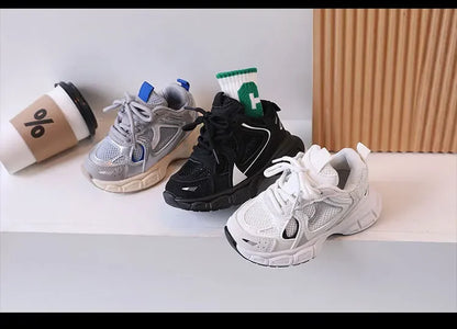Kids Casual Running Shoes with Thick Soles Boys Girls Fashion Versatile Sports Shoes 2024 New Children Mesh Breathable Sneakers.