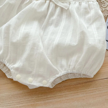 2025, Sommer, bezaubernd, ärmellos, Fliege, Blume, bestickt, für Neugeborene, Mädchen, einteiliger Bodys, weicher Baby-Spitzen-Overall.