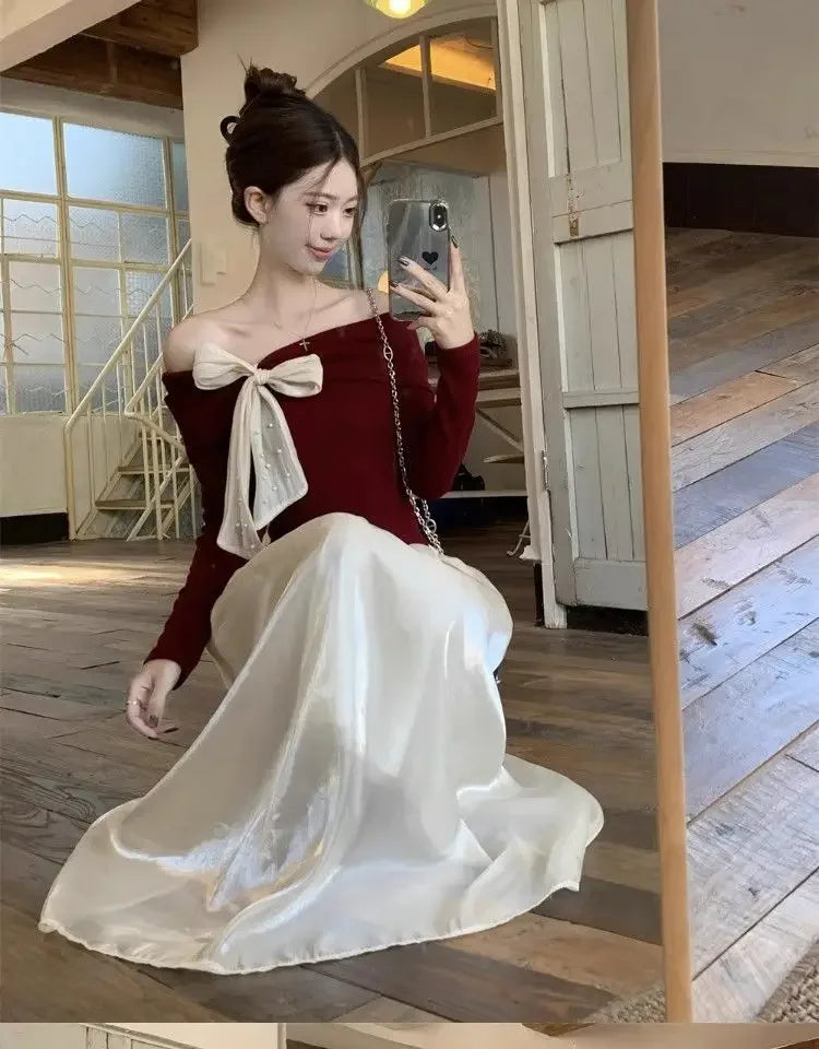 Red One-Shoulder Long-Sleeve Knitted Sweater Women's Spring New Year Slim Fit Short Top Butterfly Knot Decorated Cotton T-shirt