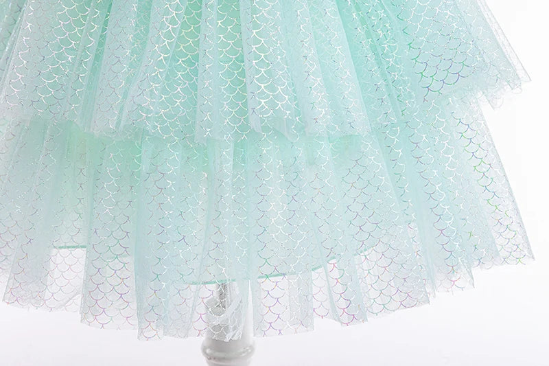 Mädchen elegante Regenbogen Prinzessin Kleid mit Bowknot Flatter Trim Mesh Kleid Tutu Kleid für Party, Performance Tutu Kleid.