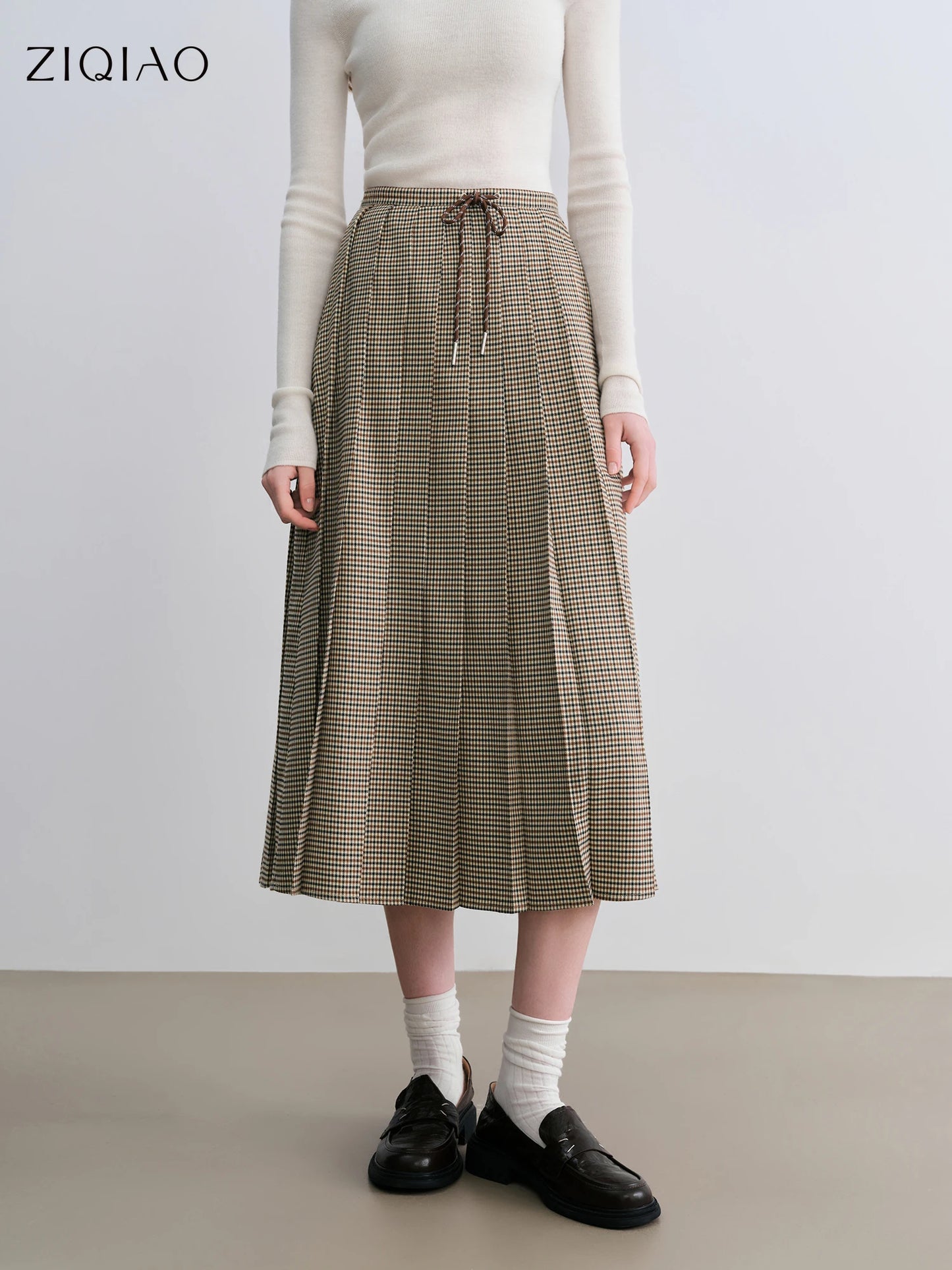 ZIQIAO Houndstooth Pleated Skirt Women's 2025 Autumn New Style College Style Pattern Versatile Casual Mid-length Skirt 25ZQ93064.