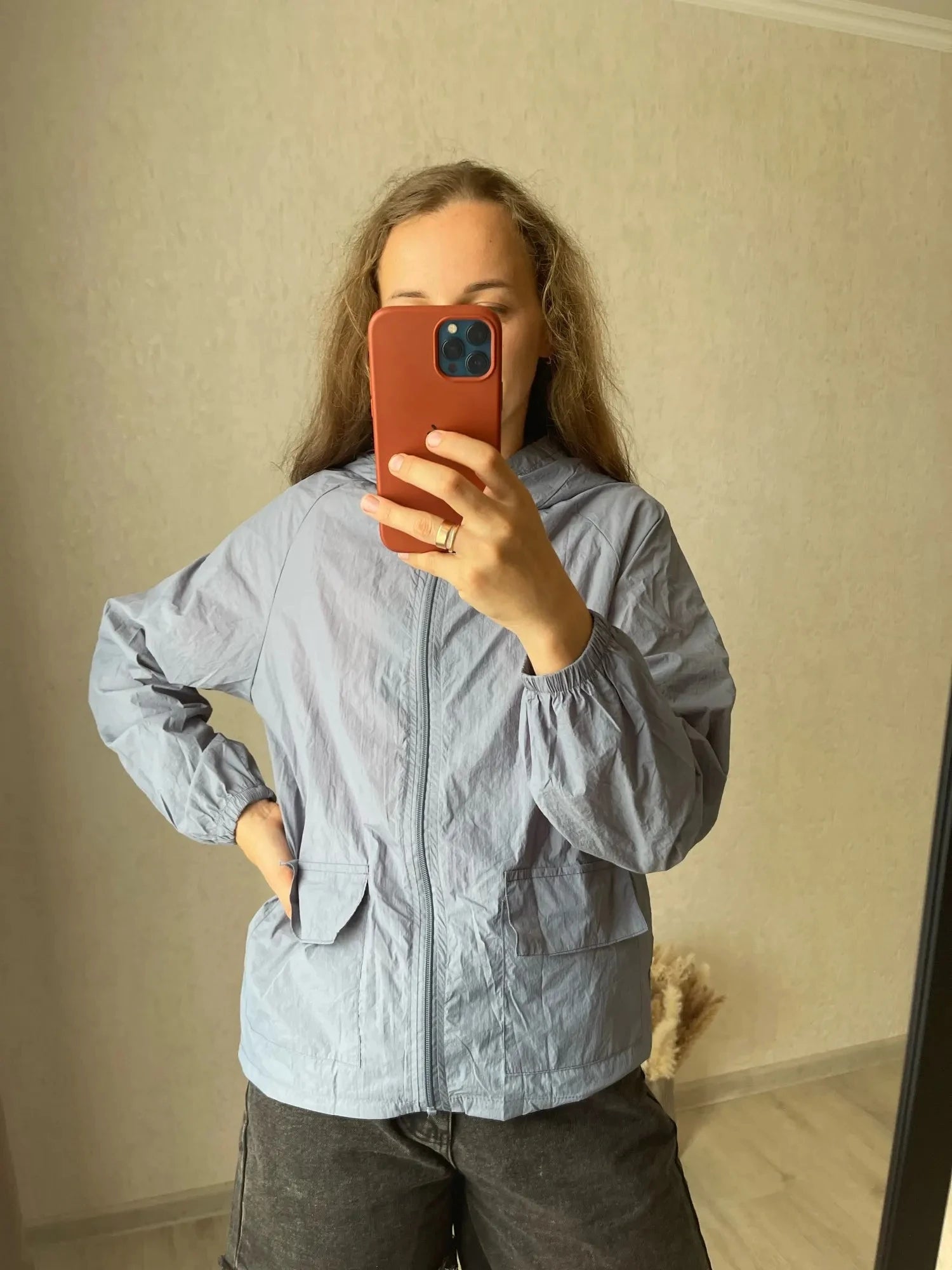 Sommerjacken für Frauen 2025, Oberbekleidung, cooler dünner Mantel, Mutter mittleren Alters, Kleidung, Korea, modische Damenbekleidung, Stickerei.