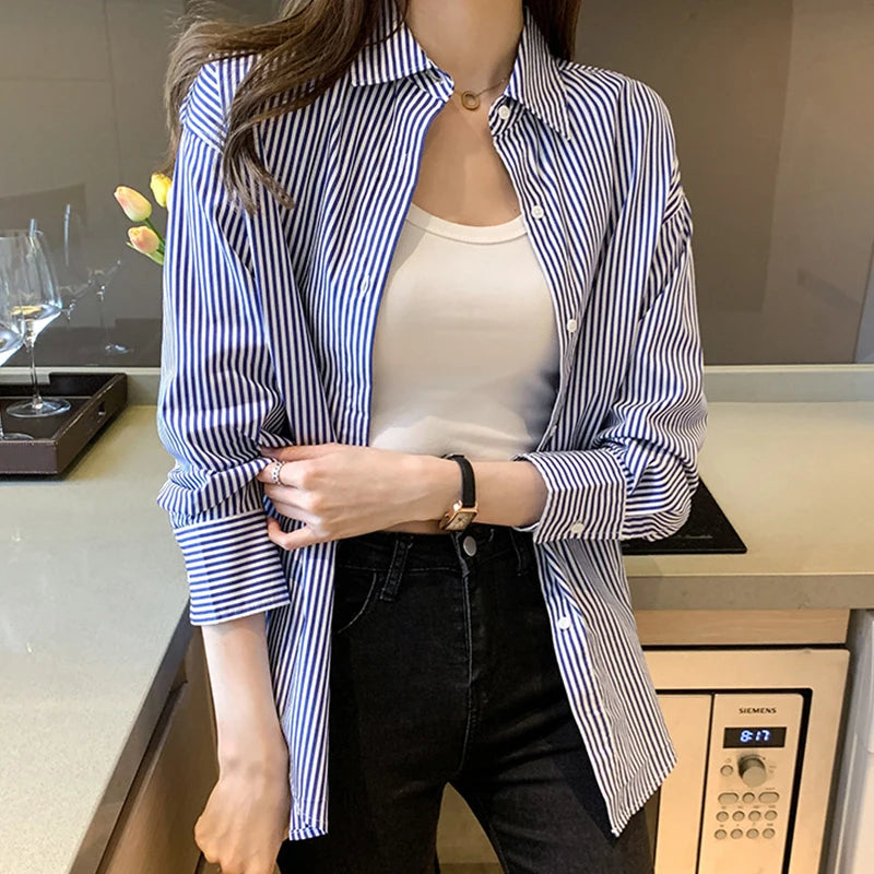1pcs Woman Four Season Stripe Shirts Lady Casual Long Sleeve Turn-down Collar Loose Shirt Female Business Attire Korean Tops.