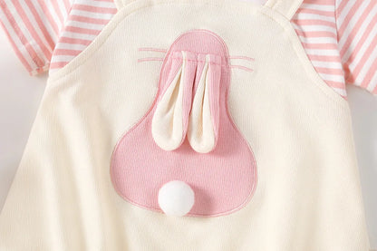 2024 Sommer Baby Mädchen Kleidung niedlichen Hasen falsch zweiteiligen Bodysuit Kleinkind Streifen Patchwork einteilige Kleidung.