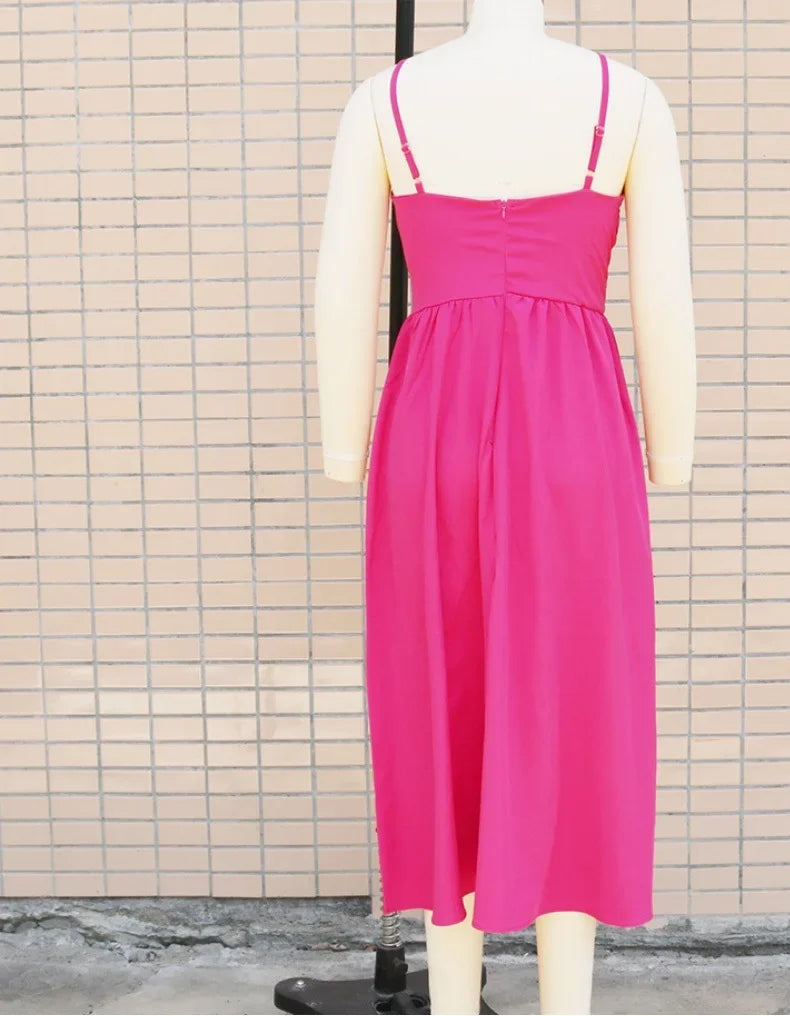 Damenbekleidung im neuen Stil von Amazon, Tank-V-Ausschnitt, großes Swoop-Kleid, schlank, dass Sie Ihre Silhouette glättet, mittellanges Kleid mit offenem Rücken.