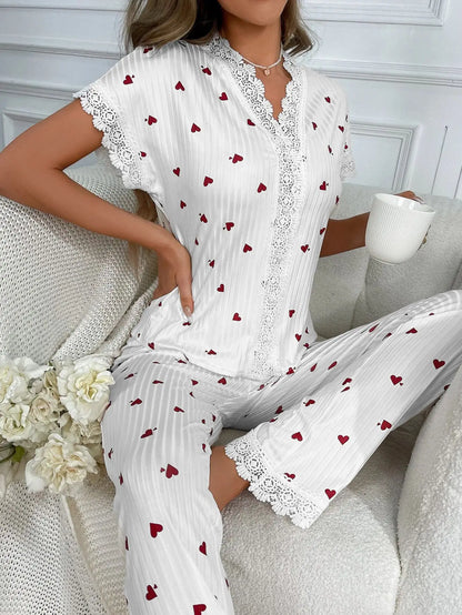Damen-Pyjama-Set mit Spitzenbesatz, kurzärmliges Oberteil mit Knöpfen vorne und durchgehende Hose, Kirschdruck, 2-teilig, Nachtwäsche, Nachtwäsche, Homewear.