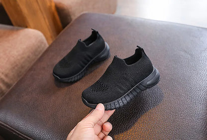 Children Shoes Spring Summer Kids Sneakers Soft Breathable Mesh For Boys Slip-on Casual Shoes Anti-Slip Walking Baby Girls Shoes.