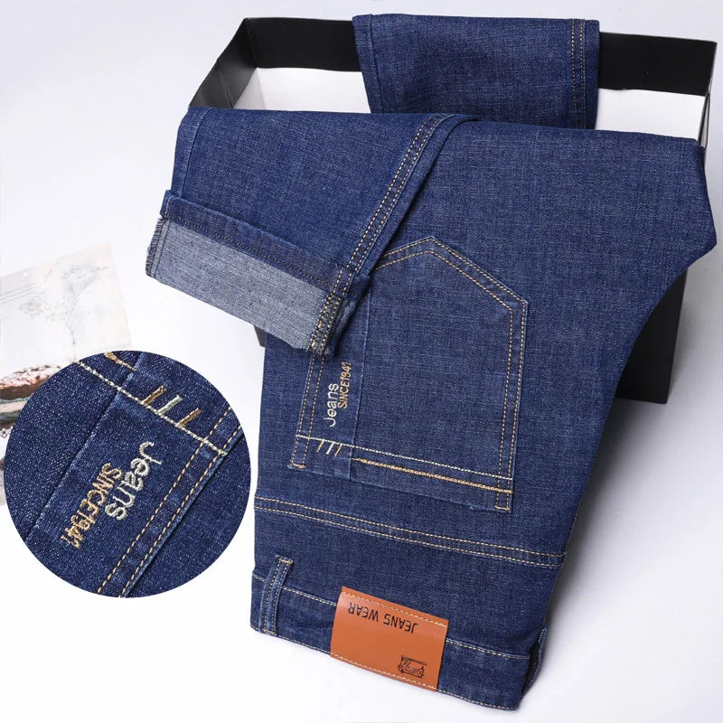 2024 New Brand Men's Fit Straight Lightweight Cotton Stretch Denim Pants Casual Male High Waist Thin Light Blue Business Jeans.