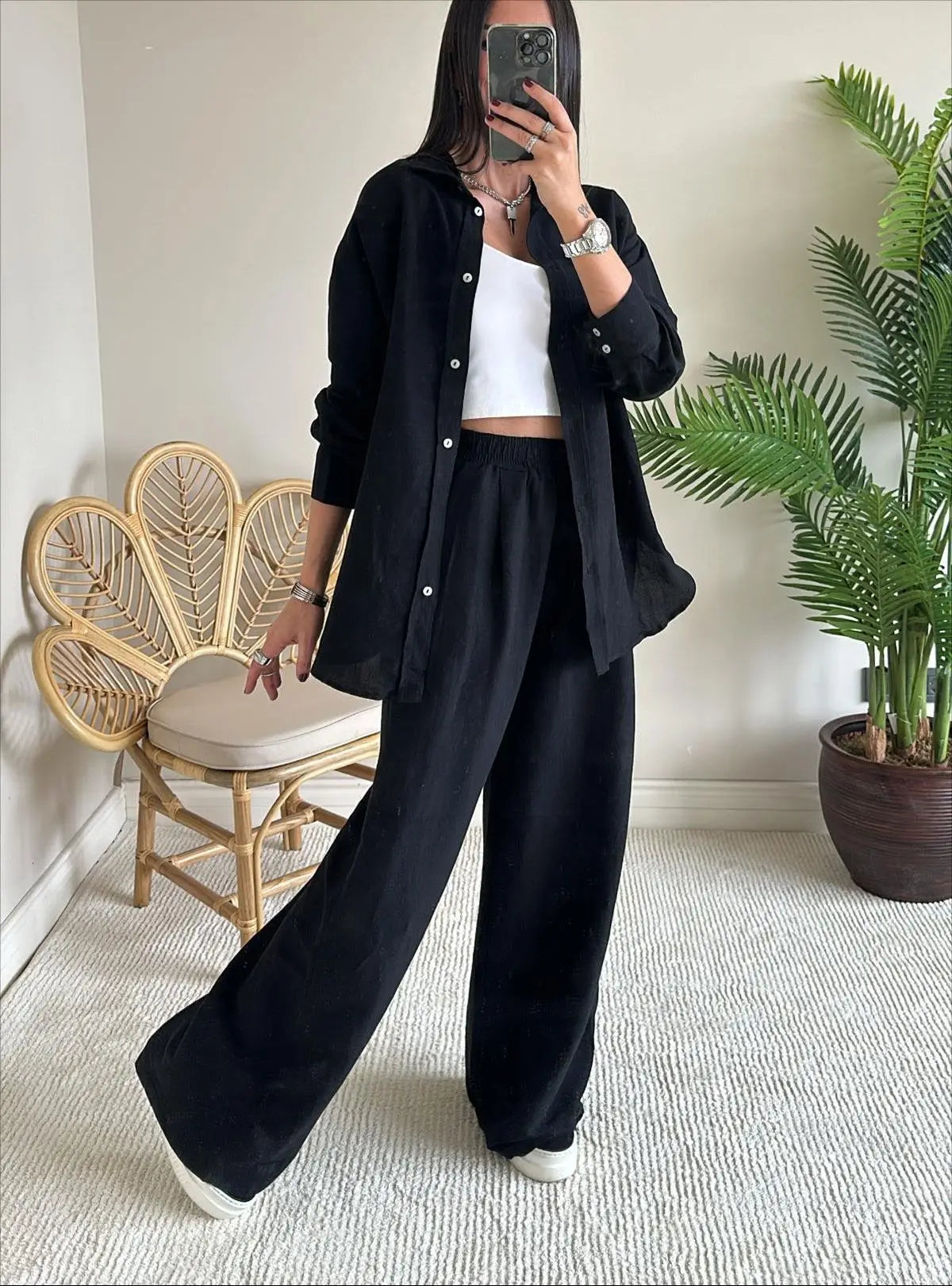 Casual Loose Shirt And Pants Two Piece Sets Women Fashion Solid Long Sleeve Shirts Outfits Autumn Winter Wide Leg Pants Sets.