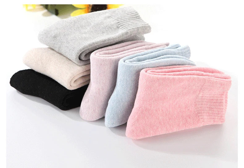 1 Pairs Winter Warm Wool Women Socks  Thicken Plush Solid Color Christmas Against Cold Snow Soft Therma Sleep Sock.