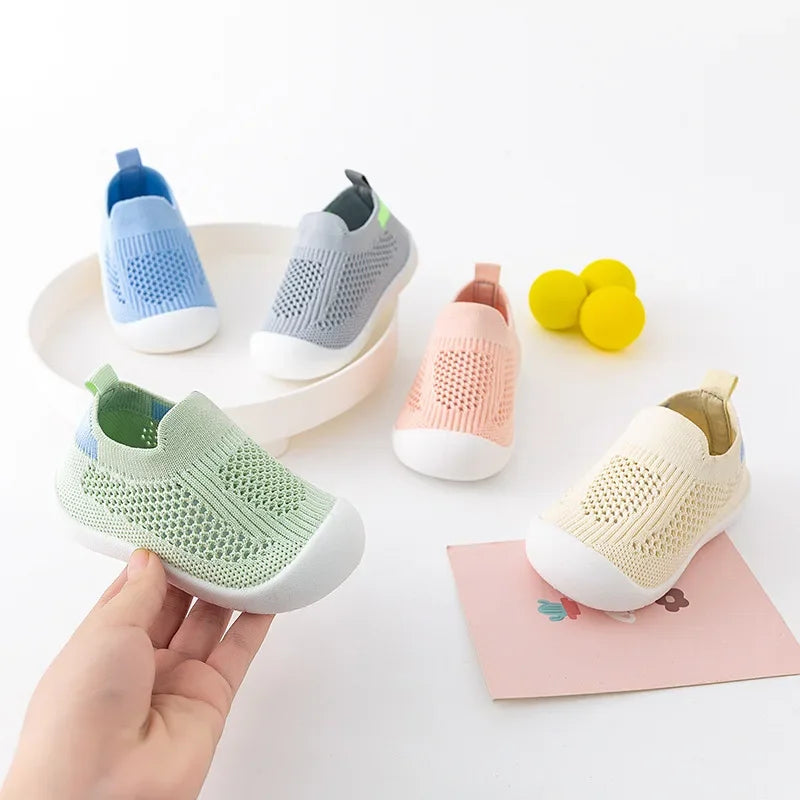 Spring Popular New Baby Shoes Mesh Knit Breathable Kid Girls Boys 0-3T Summer Slip-On Casual Sneakers Toddler Non-Skid Prewalker.