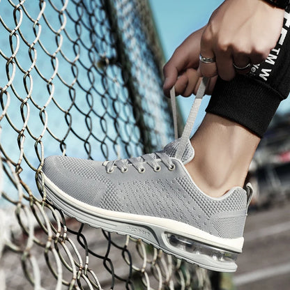 Men's and women's light casual sneakers Breathable mesh surface classic fashion lace-up walking and running shoes sneakers.