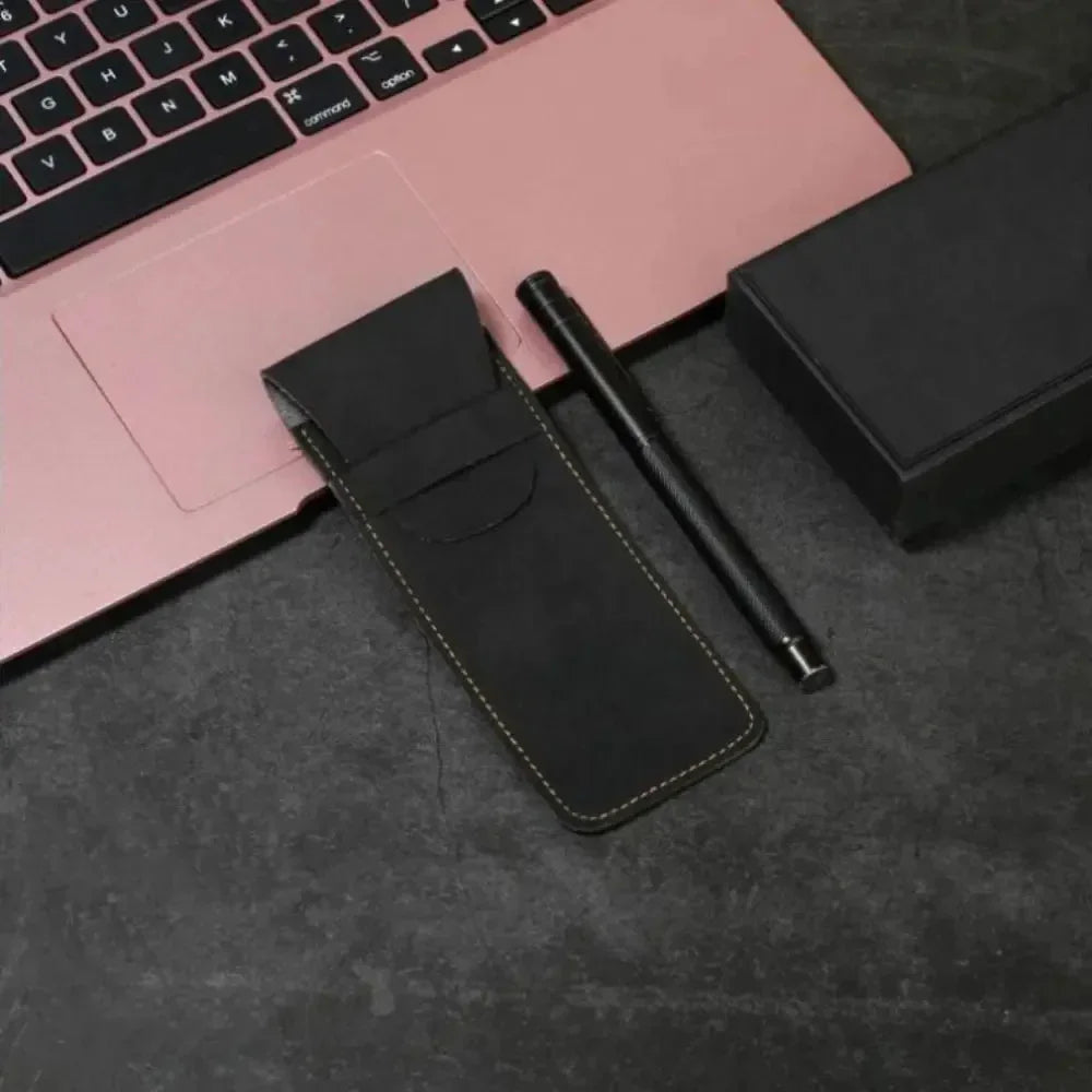 Vintage-Leder-Federmäppchen, Mini-Schutz-Federmäppchen, einfaches, leichtes Federmäppchen mit großem Fassungsvermögen, perfekt für mich.