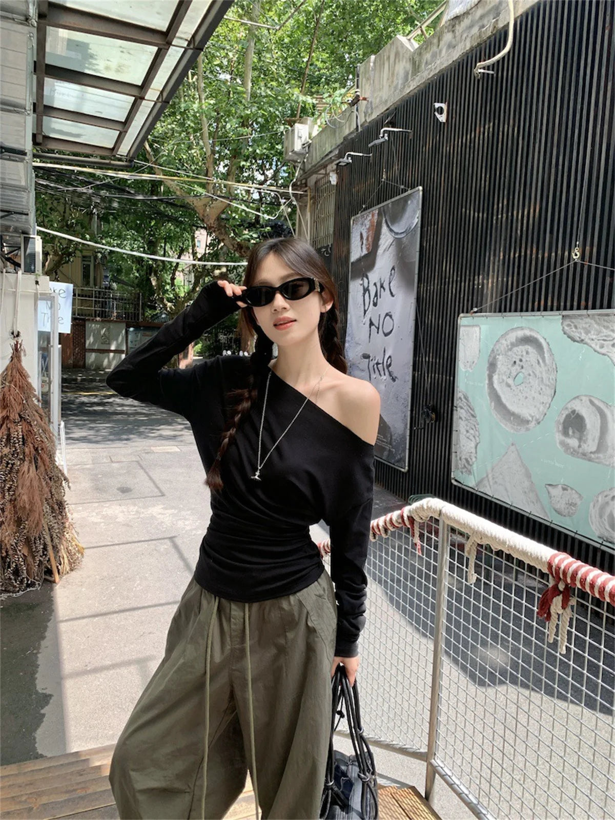 Women Sexy Off Shouder Tops 2025 Fashion New In Y2k Hot Girl Slim Long Sleeve Shirts Solid Autumn Spring Chic T-shirt Streetwear.