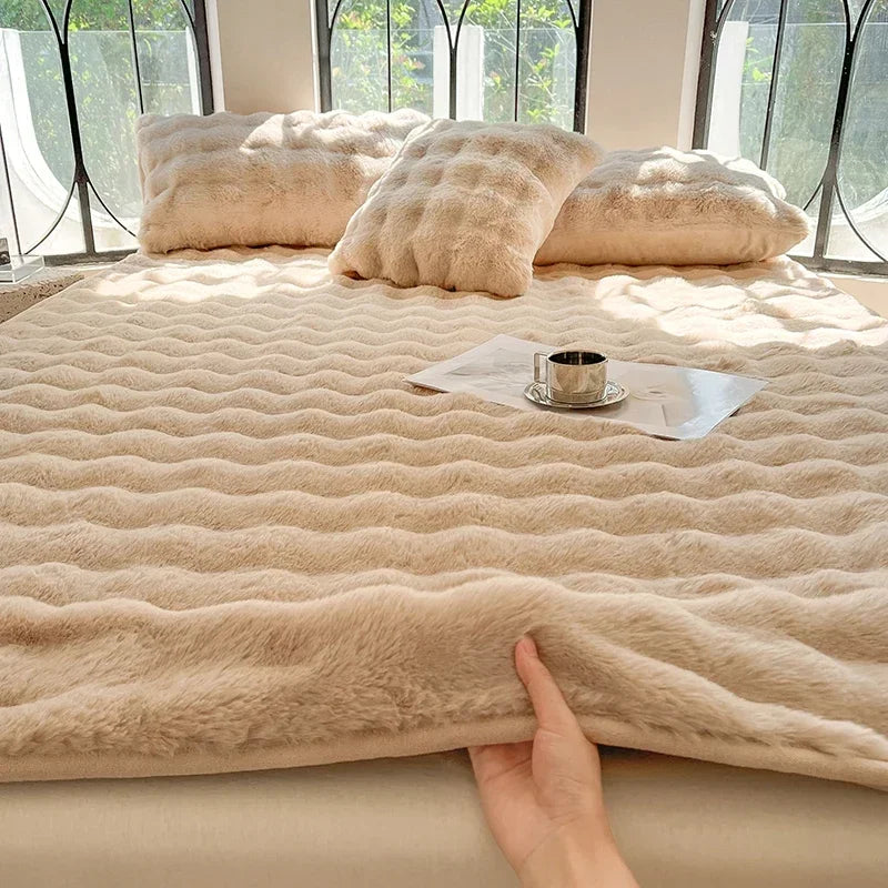 Fluffy Plush Fitted Bed Sheet Solid Color Long Hair Fleece Bed Cover For Double Bed fundas de colchón Winter Warm Mattress Cover