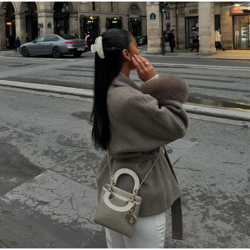 Frauen Mäntel Elegante Revers Plüsch Mit Gürtel Faux Pelz Hülse Tweed Offenen Mantel Weibliche 2025, Herbst Winter Mode Dame streetwear.