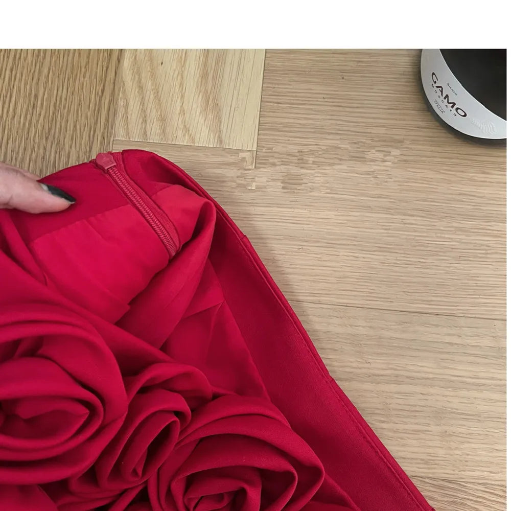 Three-dimensional decoration floral shorts y2k High street Red High waist mini skirt shorts Design Sexy  Women Clothing ﻿.