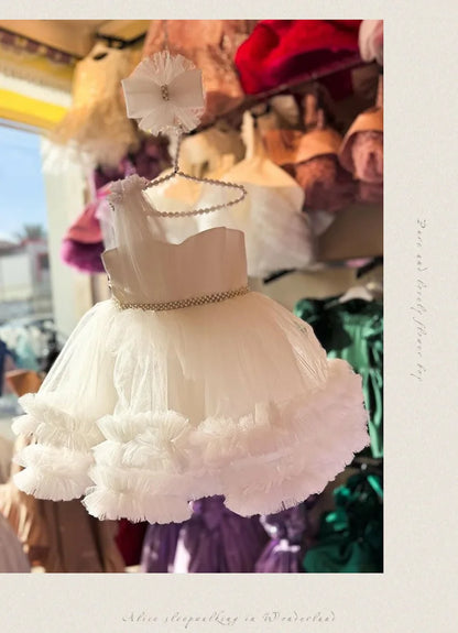 Formales Kleid für Kinder2025Neues weißes ärmelloses Prinzessinnenkleid im europäischen und amerikanischen Stil für Performance-Kostüme für kleine Mädchen.