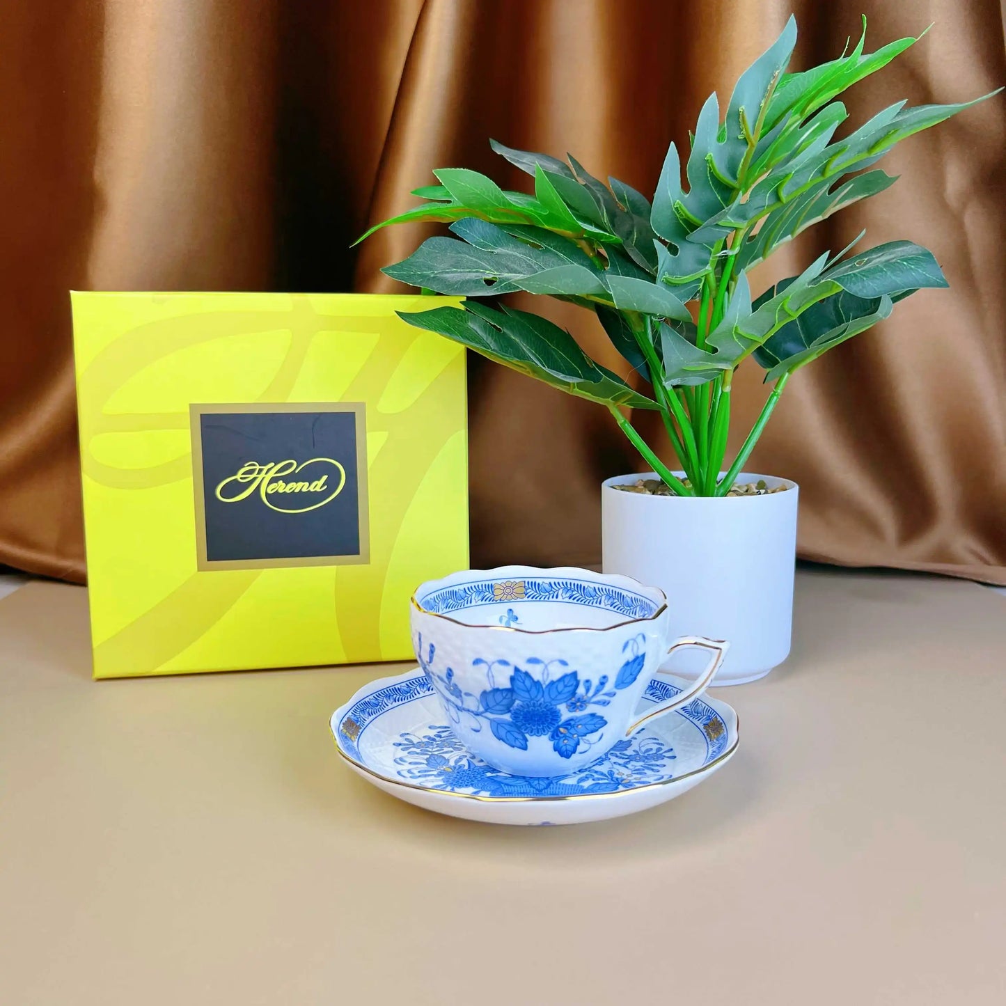 Flower Basket Coffee Cup and Saucer Set Ceramic Cup Saucer Gift Box Bone China Afternoon Tea Pastoral Flower Home Drinkware.