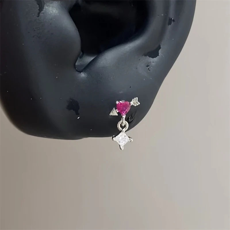 1pcs Quality Shiny Cross Zircon 316L Stainless Steel Ear Bone Nail Y2K Style Silver Color Earring for Women Cochlear Accessories.