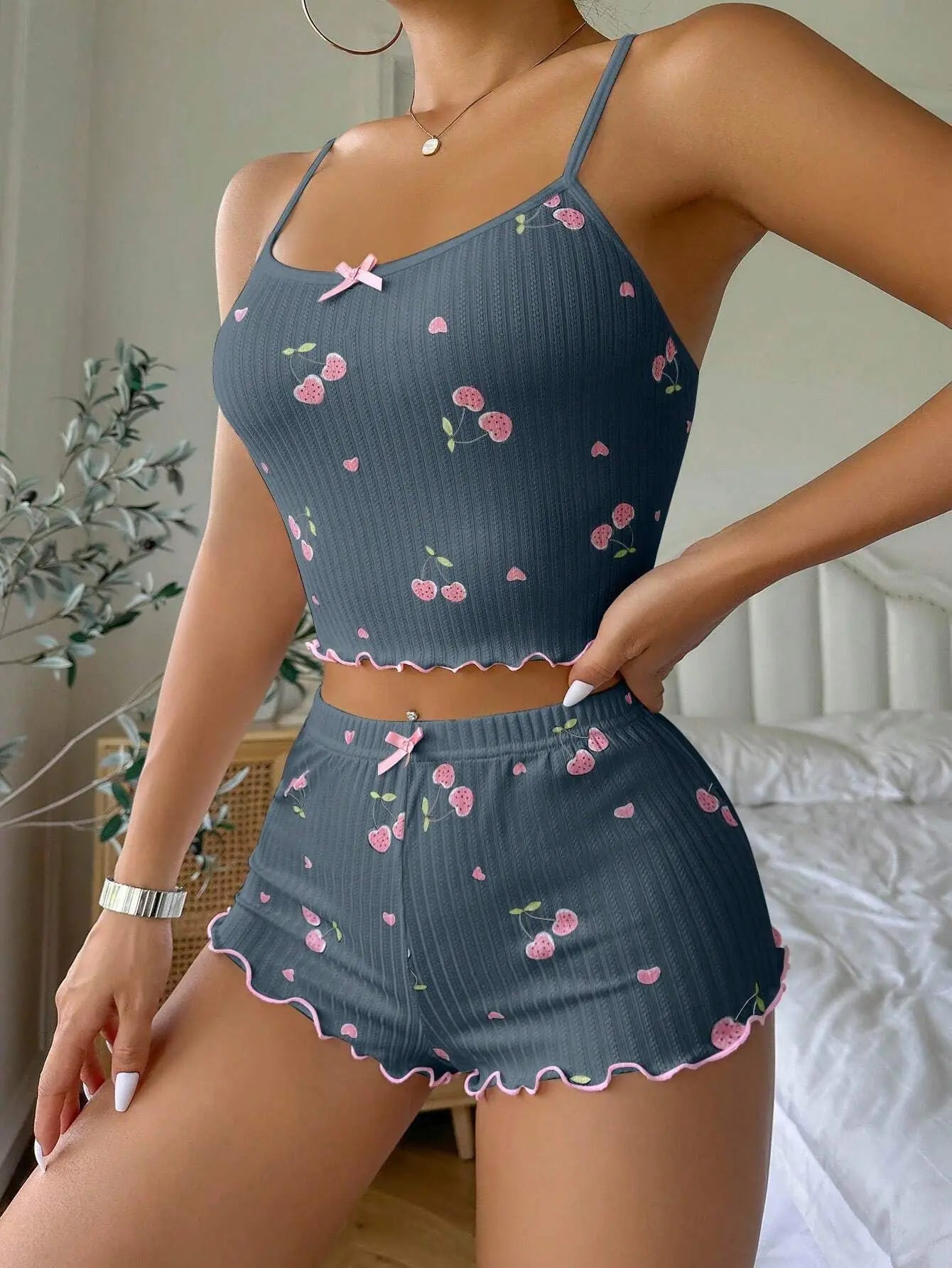 Damen-Pyjama-Set mit Herz-Print, sexy geripptem Schleifendekor, rückenfrei, bequemes Crop-Cami-Top und Shorts mit Rundhalsausschnitt, Sommer-Nachtwäsche.
