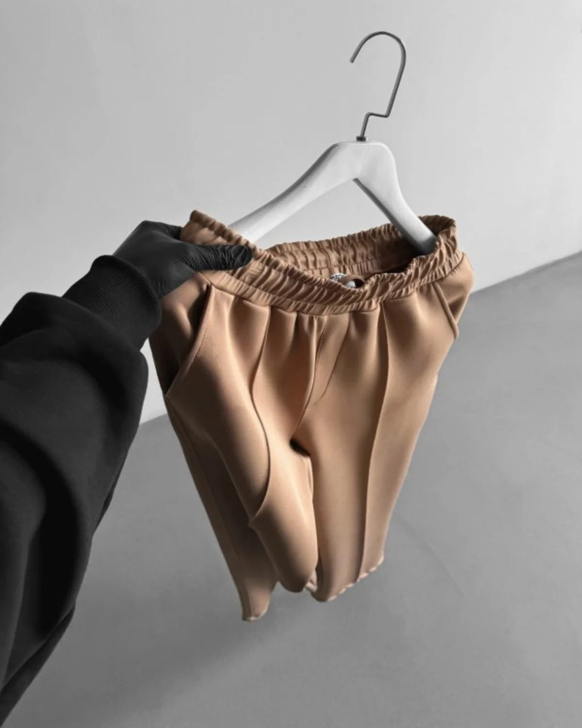 2025 Spring and summer men's new four seasons loose straight tube sports casual pants comfortable suit pants drawstring waistban