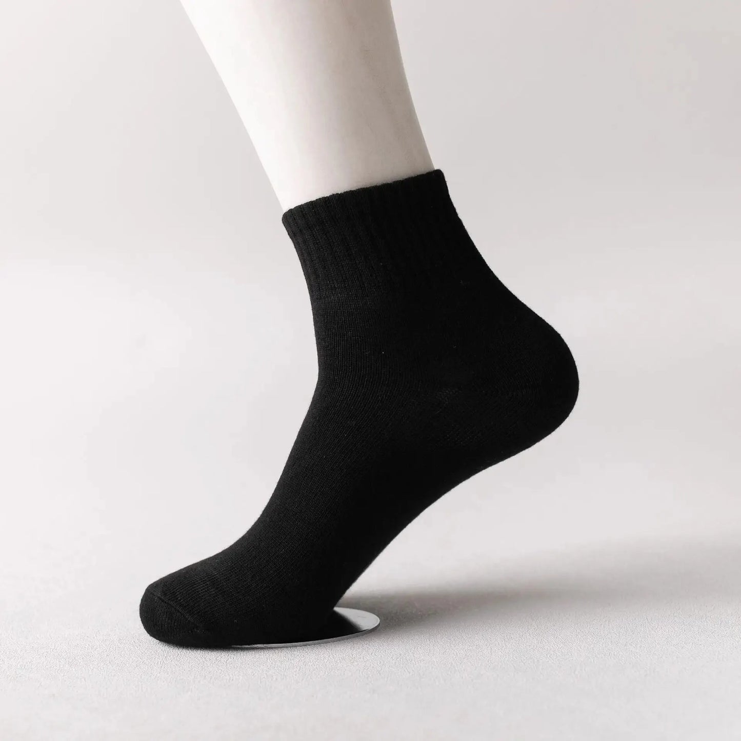 10/5/3MEN'S Mid-calf Socks Cotton Socks for All Seasons, Solid Colour and Versatile.
