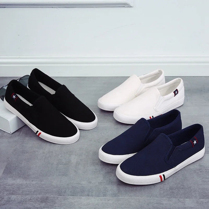 Men Casual Shoes Slip on Canvas Loafers Comfortable Walking Flats for Man Dude Non Slip Soft Moccasins Sneakers Summer.