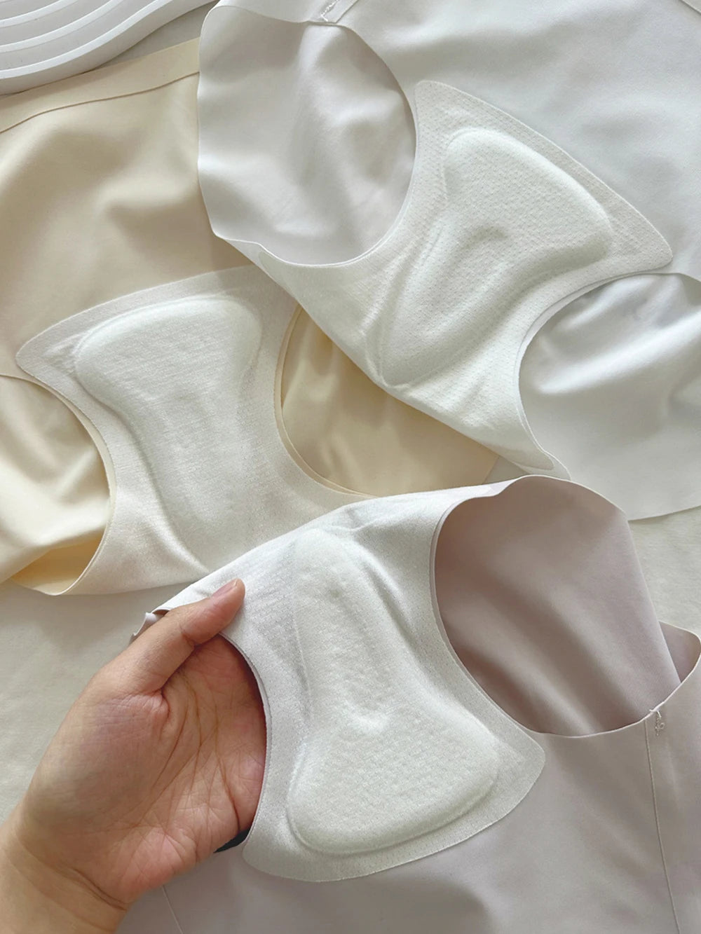 3Pcs Camel Toe Concealer Panties Anti Camel Toe Cover Briefs Cameltoe Prevention Underwear No Show Panties For Leggings.