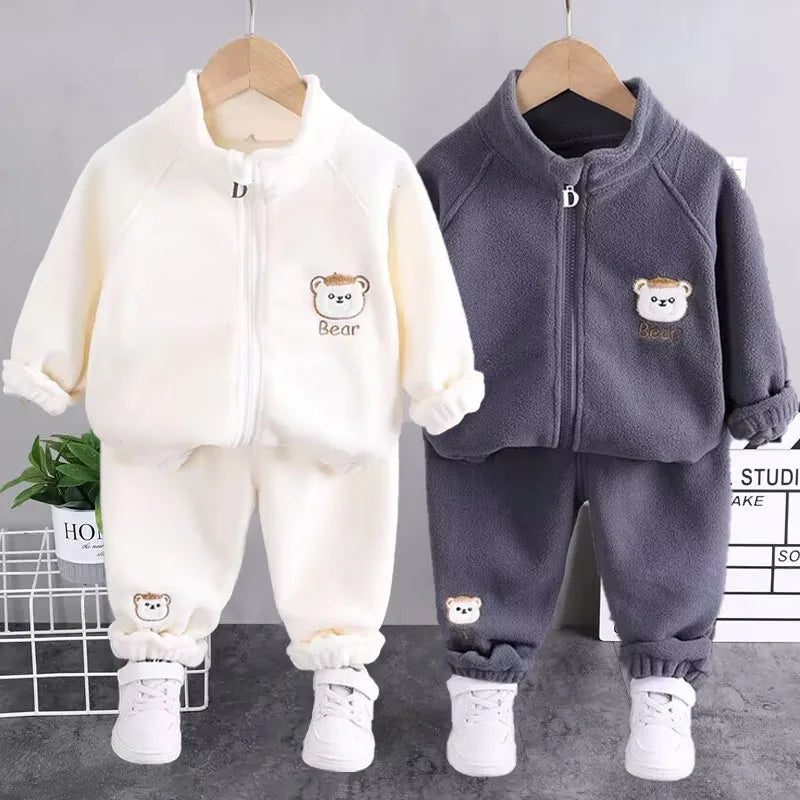 2025new winter girls plush set for boys casual sports two-piece set for baby toddler outdoor clothing sets.