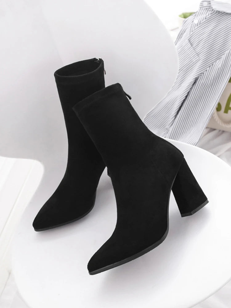 2022 Winter New Thick Heel Suede Pointed Shoes Women's Warm Fashion High Heels Sexy Versatile Short Boots Botte Femme Hiver.