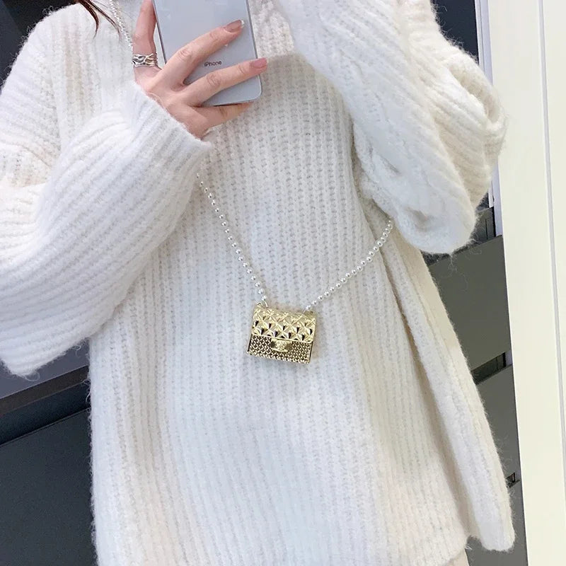Mini Metal Shoulder Bags for Women Pearl Chain Crossbody Bag Designer Clothing Accessories Satchel Female Decorative Box Handbag.